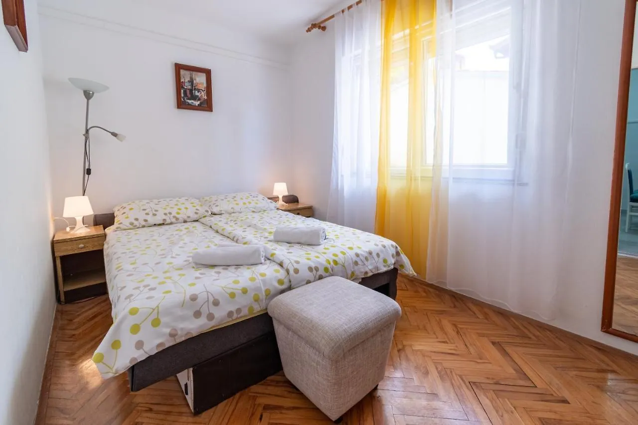 Apartments With A Parking Space Lovran, Opatija - 2342 Croatia