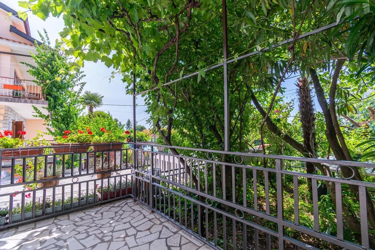 Apartments With A Parking Space Lovran, Opatija - 2342