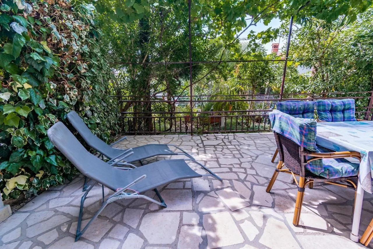 Apartments With A Parking Space Lovran, Opatija - 2342 Croatia